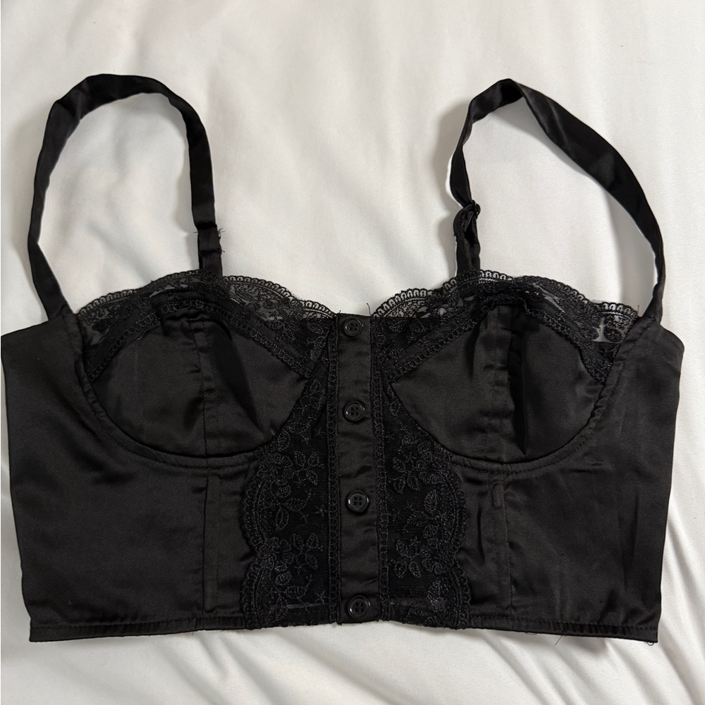 Princess Polly Lace Crop Top